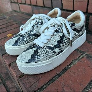 JOIE women’s size 37.5 Snake Skin Print Platform Sneakers SWEET!!